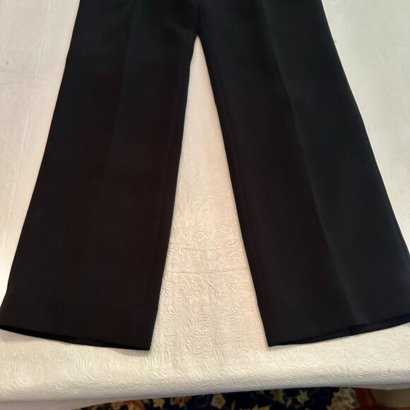 Tahari Wms Black fully lined 2 piece Pants Suit size 8 - Picture 14 of 14